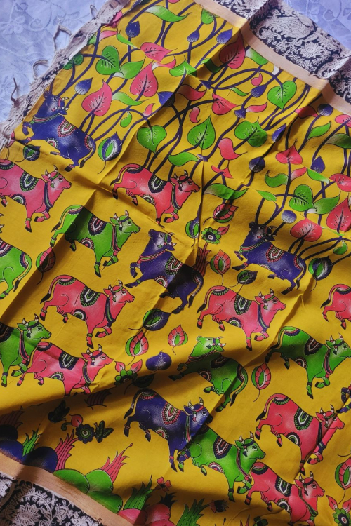 Alternative view of Kalamkari kaddi border pichwai print saree - Yellow